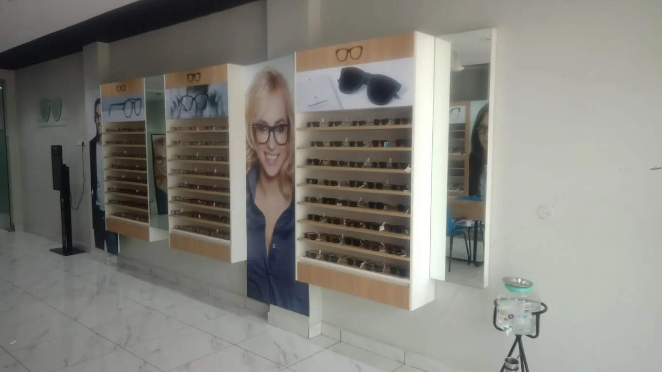 Itrends optical manali